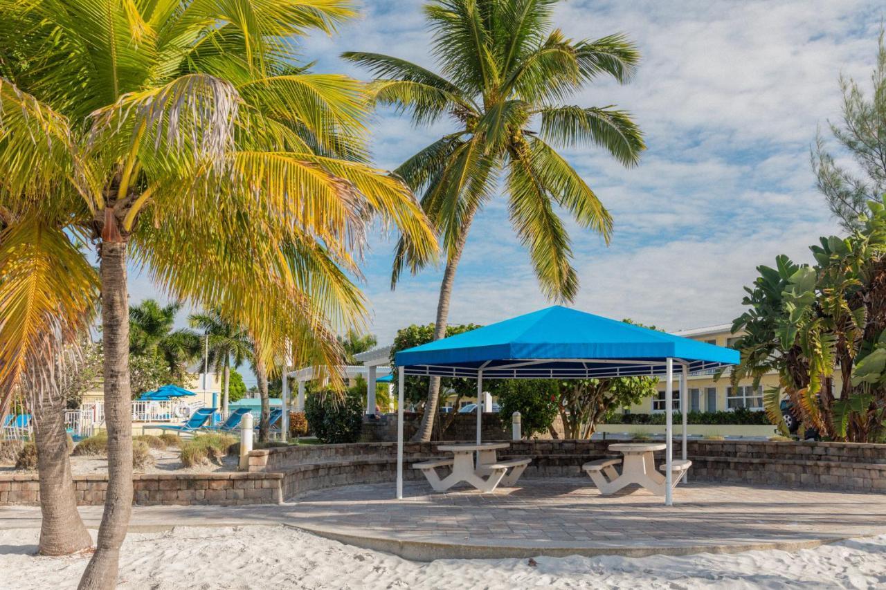 The Neptune Resort Fort Myers Beach Exterior foto