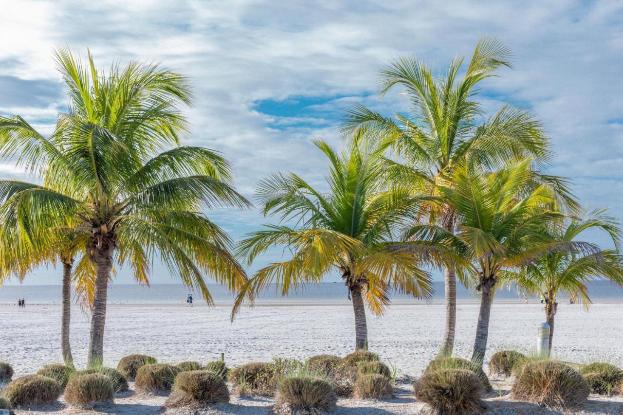 The Neptune Resort Fort Myers Beach Exterior foto